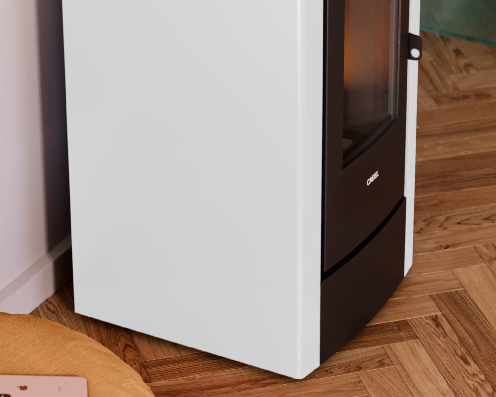 Cristal 9 Metallo Bianco Stufa a Pellet Ventilata ad Aria 8,5 kW Cadel