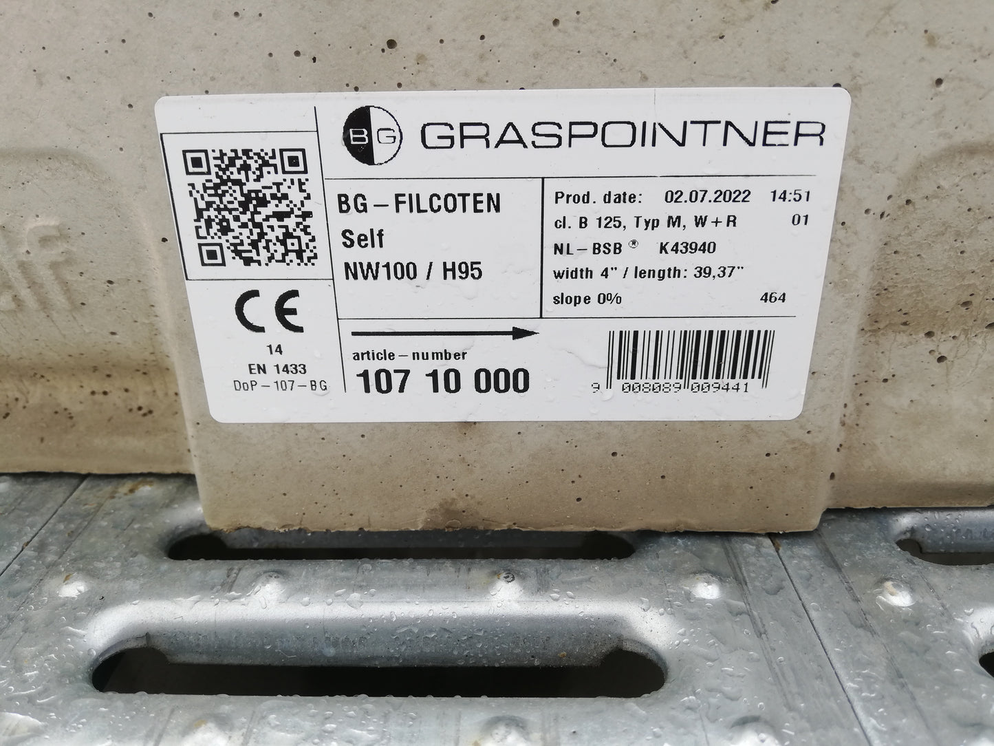 Canale Filcoten Self 100 H95 L1M Griglia Acc. Zincato