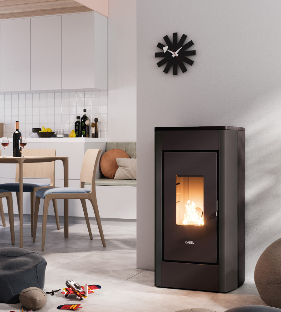Perla 7 Metallo Antracite Stufa a Pellet Ventilata ad Aria 7 kW Cadel