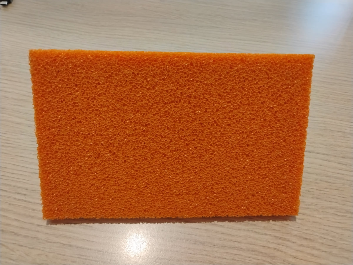 Frattone in Gomma-Spugna Arancio Extra 14×22 cm con Base in Plastica