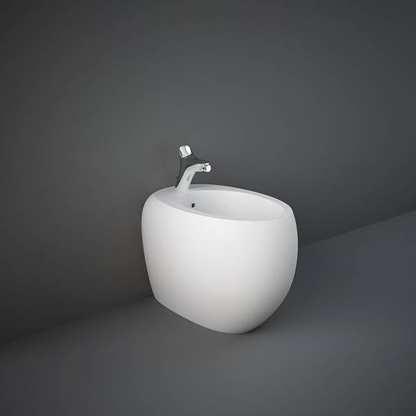 Cloud Bidet filo muro fissaggio nascosto bianco opaco Rak Ceramics