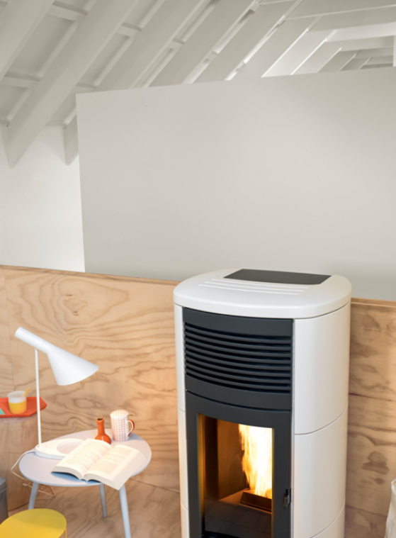 Poêle à pellets Club Air 14 KW en céramique blanche MCZ