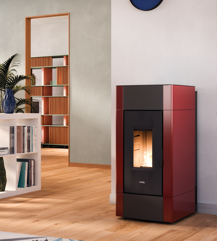 Stufa a Pellet Ventilata Canalizzata Rossa Cristal Plus 9 Kw Cadel