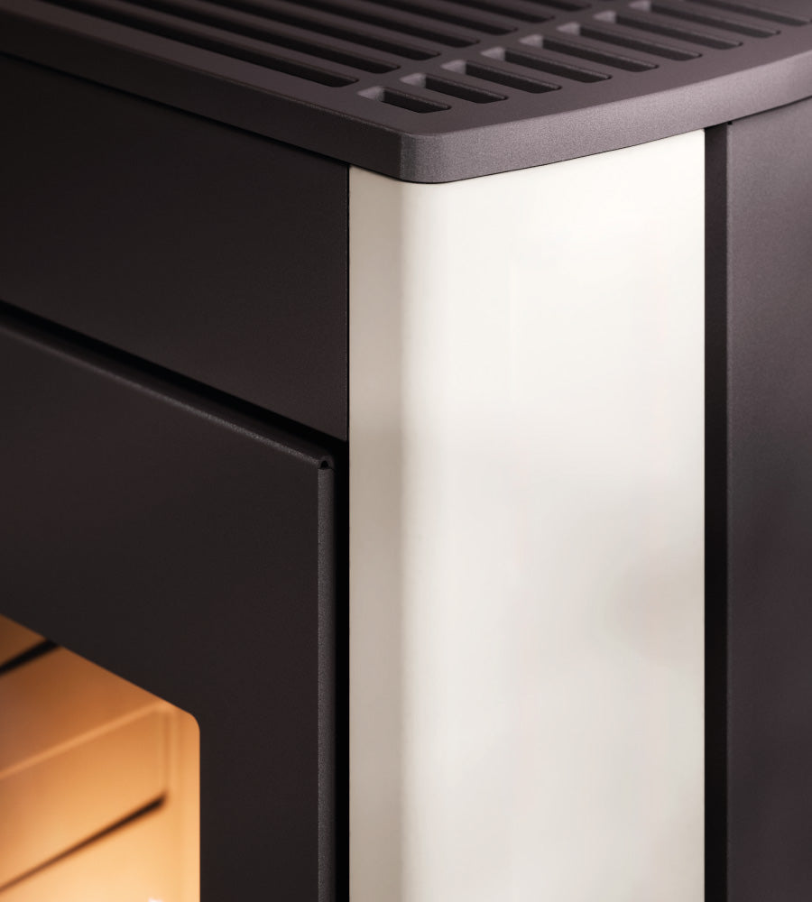 Perla 7 Metallo Bianco Stufa a Pellet Ventilata ad Aria 7 kW Cadel