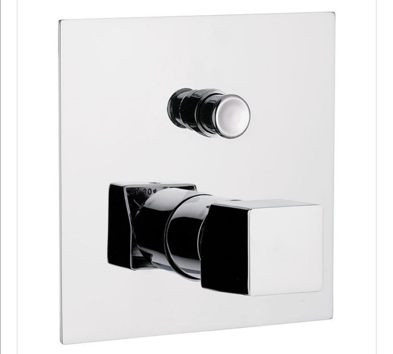 Cube Shower W/Diverter Daniel