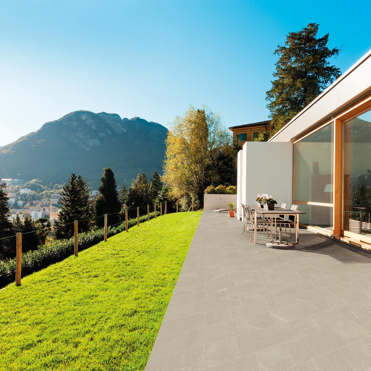 Sintra Beige 21,6x43,5 Bordo Nat. Antislip R11 Savoia Italia