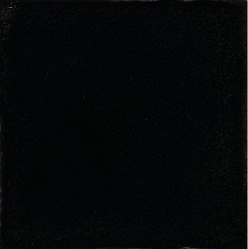 Cotto Nero Assoluto 20×20 cm Cerasarda – Serie I Cotti Fatti a Mano