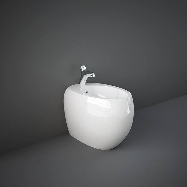 Cloud Bidet filo muro fissaggio nascosto bianco alpino Rak Ceramics