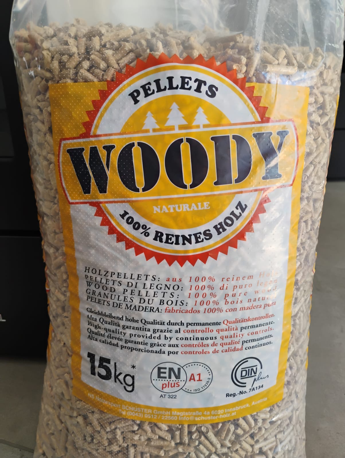 WOODY PELLETS KG 15 EN PLUS A1