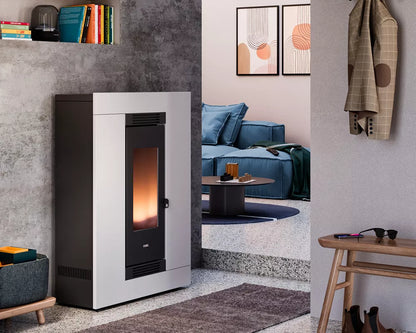 Luce Plus 9 Flexit Metallo Bianco Stufa a Pellet 8,5 Kw Canalizzata Ad Aria CADEL